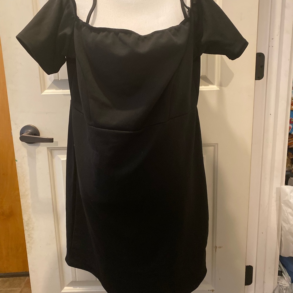 Boohoo Classy Little Black Dress